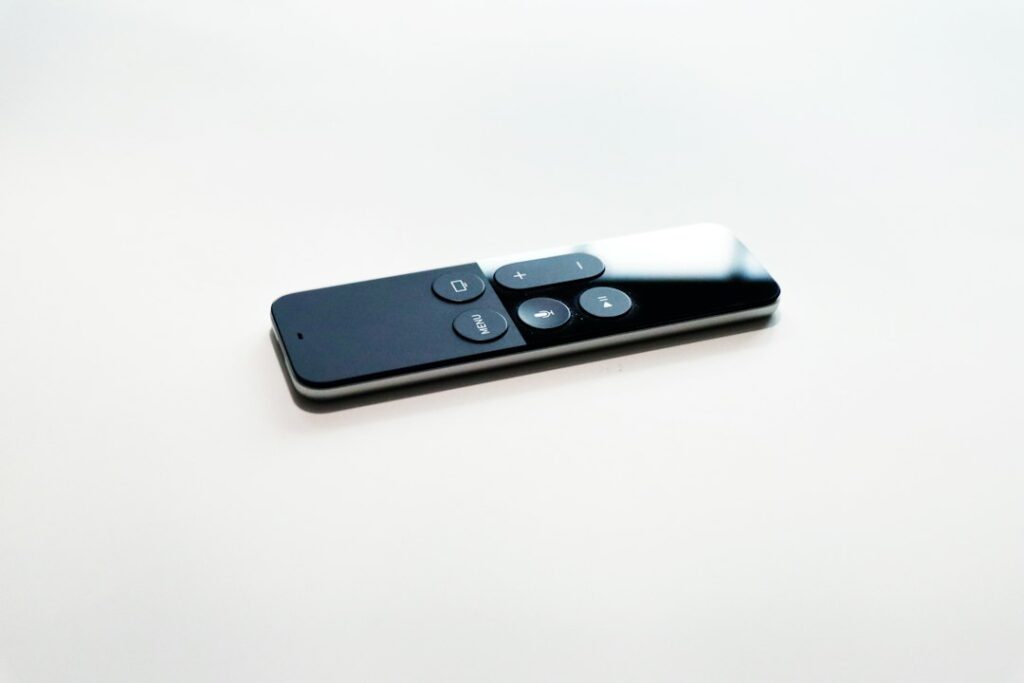 Which Smart TV Brand Has the Best Built-in IPTV Player Support?