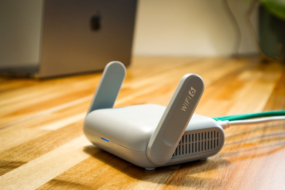 What internet speed is suitable for IPTV in the UK?